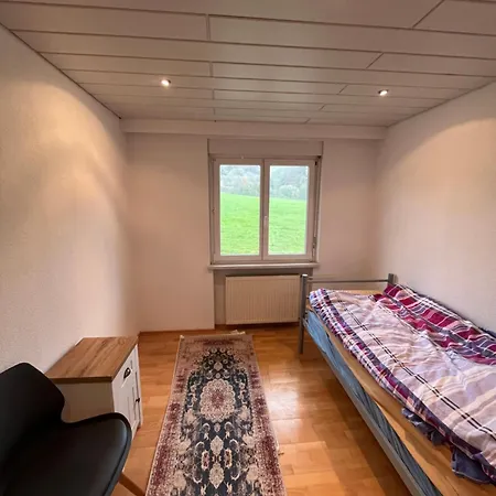Monteurzimmer Oder Wg Zimmervermietung In Traumhafter Lage Pansiyon