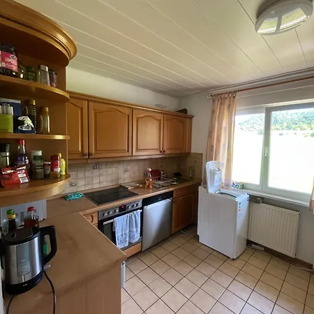 Monteurzimmer Oder Wg Zimmervermietung In Traumhafter Lage *