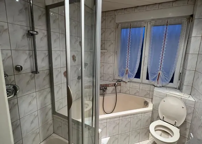 Monteurzimmer Oder Wg Zimmervermietung In Traumhafter Lage *